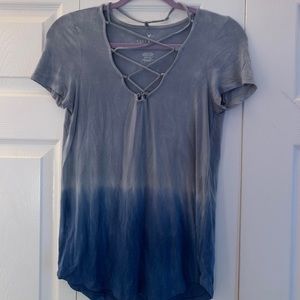 AEO crossed neck shirt